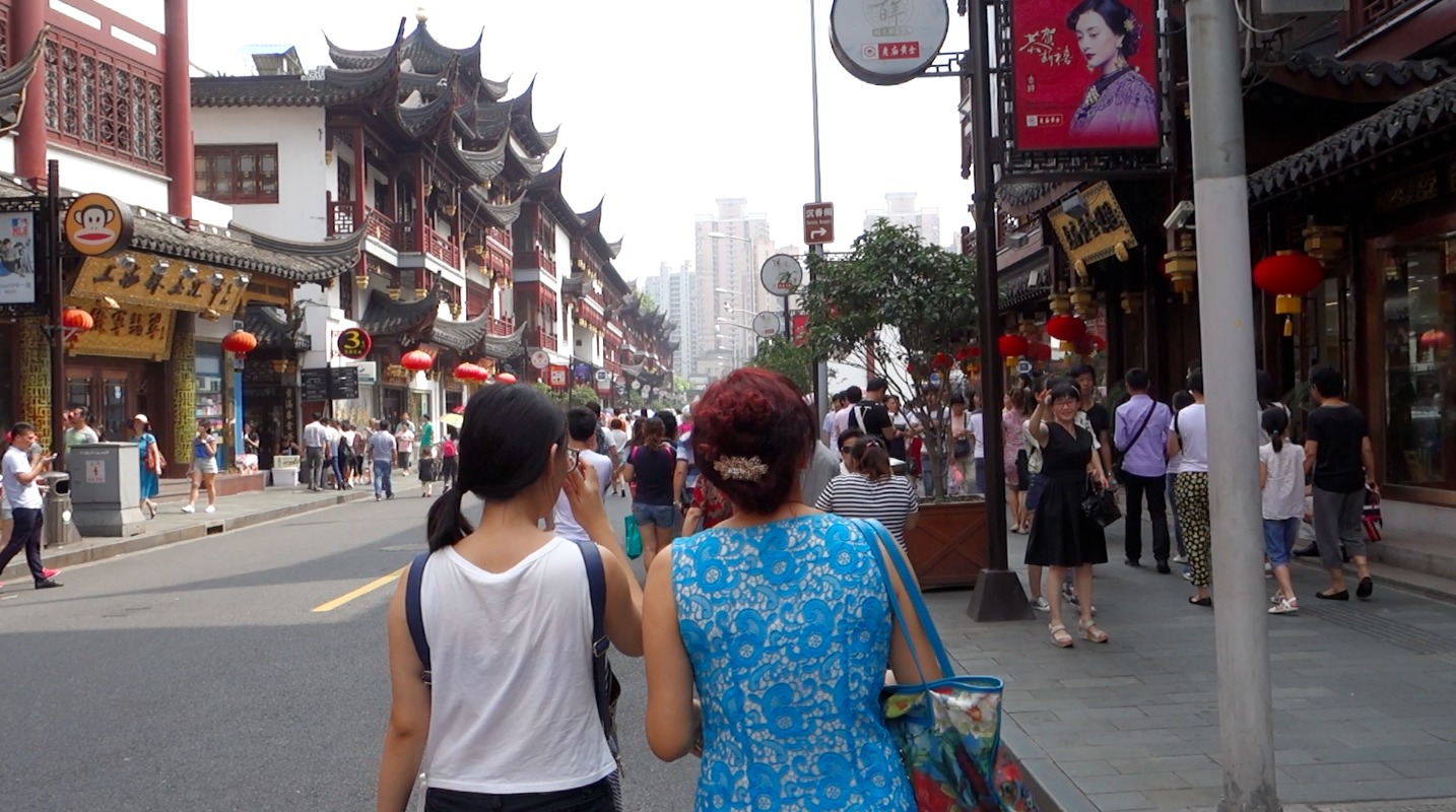 Immersion into Chinese culture, Shanghai